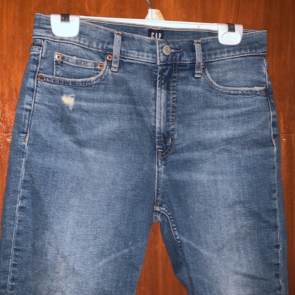 Gap cigarette Distressed Jeans Size 8/29P